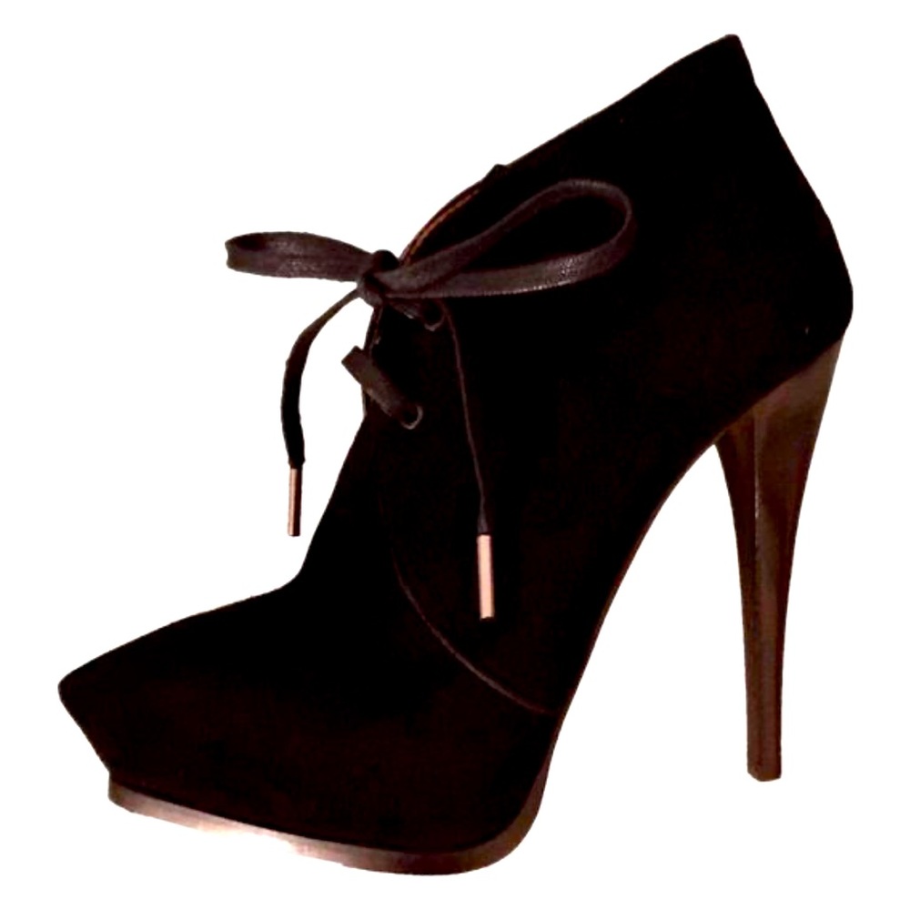 RARE RUNWAY LANVIN “BOUTIN COUPE”STILETTO BOOTIE BY LEGENDARY ELBAR ALVEZ